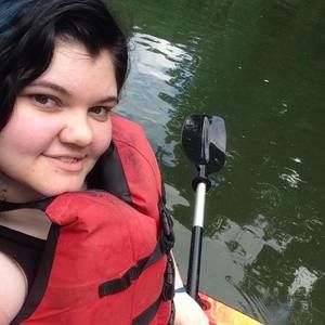 Meet your Posher, Avery